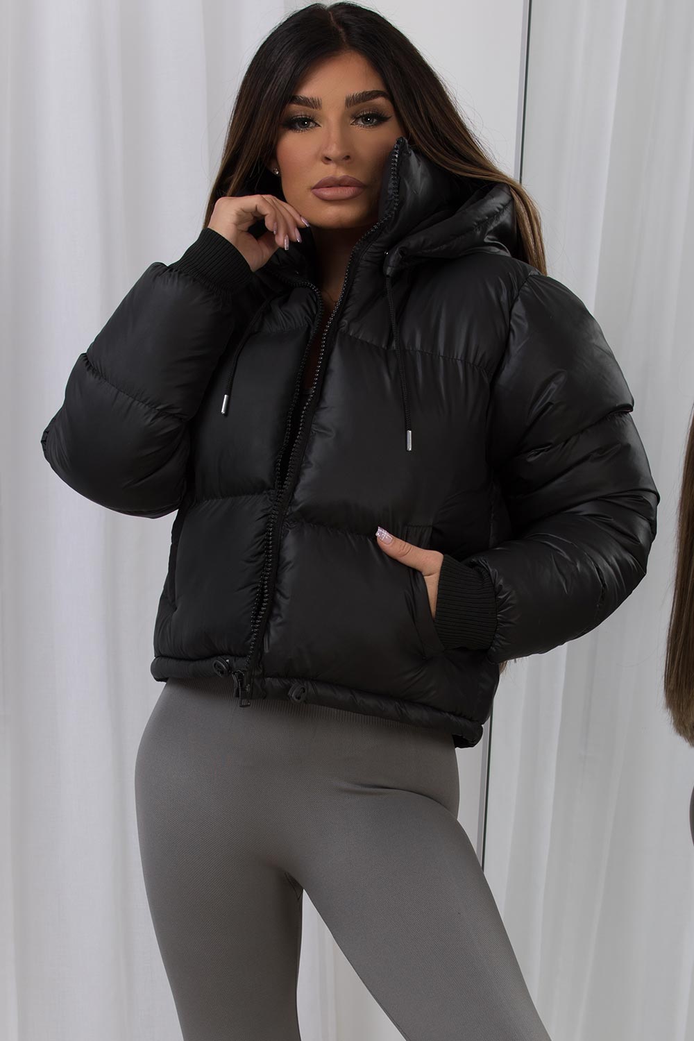 Maria - Pufferjacke mit Kapuze Schwarz